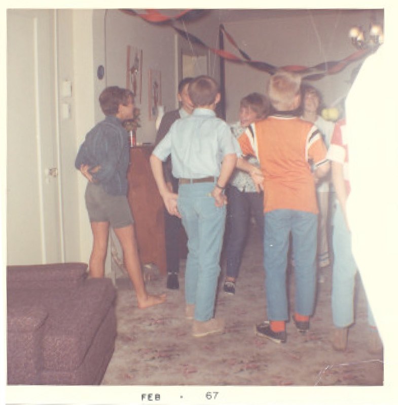  Getting ready to dance   